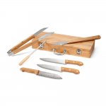 Maleta para churrasco com 6 peças.